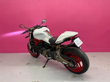 Ducati monster 821 rosso corsa permis a2 état neuf entretien complet possibilité débridage garantie 12 mois occasion...