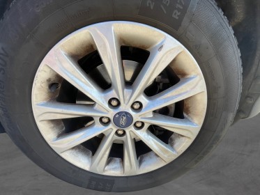 Ford kuga 2.0 tdci 150 ss 4x2 titanium  attelage , sièges chauffants , courroie de distribution faite , garantie 12 mois...