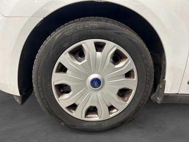 Ford transit connect kombi van tva recuperable 120 ch 1.5l l1 ecoblue ss bva8 trend camera de recul garantie 12 mois occasion...