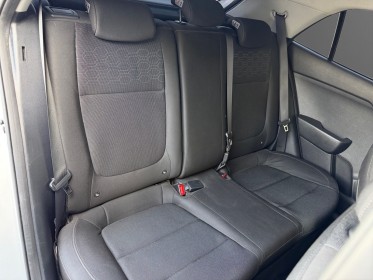 Kia rio 1.0l t-gdi 100 ch isg premium caméra de recul carplay garantie 12 mois occasion simplicicar marignane  simplicicar...