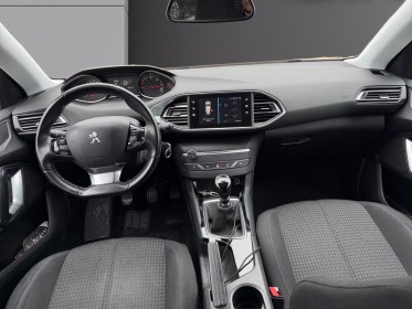 Peugeot 308 1.5 bluehdi 100 style radar de recul carplay régulateur garantie 12 mois occasion barberey simplicicar...