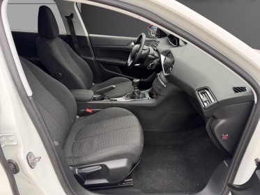 Peugeot 308 1.5 bluehdi 100 style radar de recul carplay régulateur garantie 12 mois occasion barberey simplicicar...