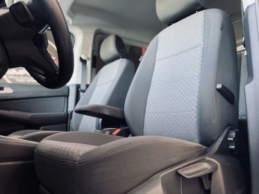 Ford tourneo connect 2.0 ecoblue 122 dsg7 titanium - attelage - idem caddy - roues hiver - garantie 12 mois occasion...