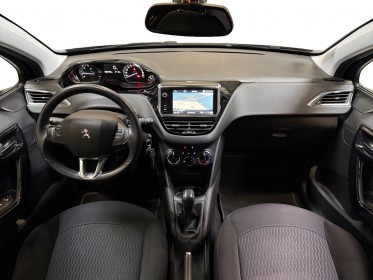 Peugeot 208 82ch ss distrib neuve carplay signature garantie 12 mois occasion simplicicar bretigny-sur-orge simplicicar...