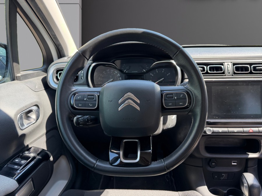 CITROEN d'occasion C3 1.2 PURE TECH 110 SHINE EAT de 2019 Nord Isère
