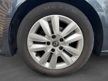 Renault megane iv berline blue dci 115 zen - faible km - radar de recul - rég/lim de vitesse occasion simplicicar compiegne...