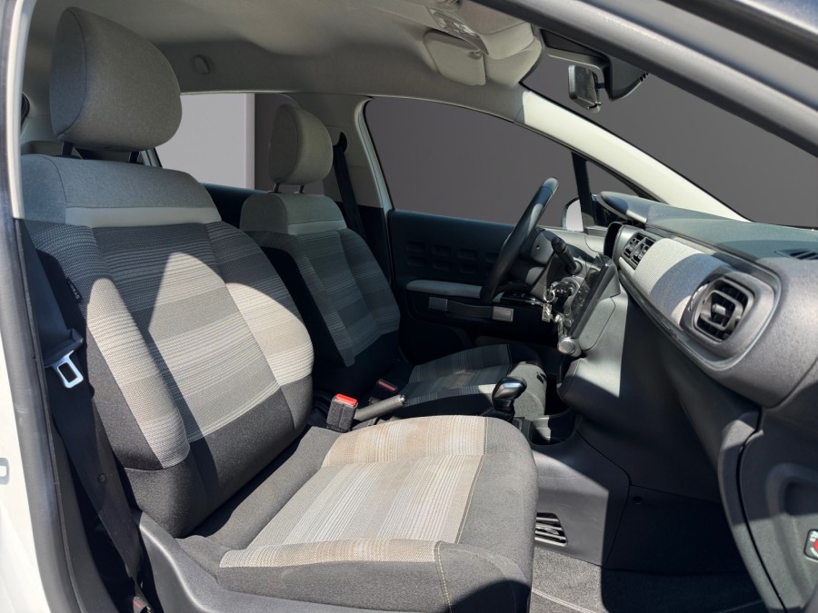 CITROEN d'occasion C3 1.2 PURE TECH 110 SHINE EAT de 2019 Nord Isère