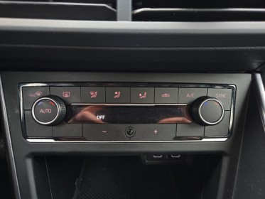 Volkswagen polo 1.0 tsi 95 ss dsg7 r-line / garantie 12mois / caméra de recul occasion simplicicar lille  simplicicar...