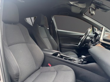 Toyota c-hr hybride pro rc18 c-hr pro 122h dynamic occasion montreuil (porte de vincennes)(75) simplicicar simplicibike france