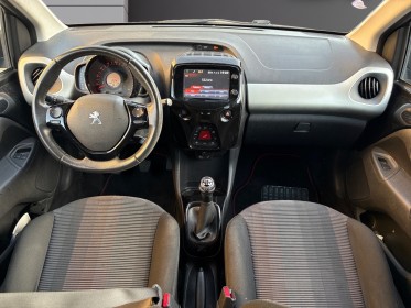 Peugeot 108 1.2 vti 82ch bvm5 adml allure top! / camÉra / toit ouvrant / climatisation occasion simplicicar salon de...