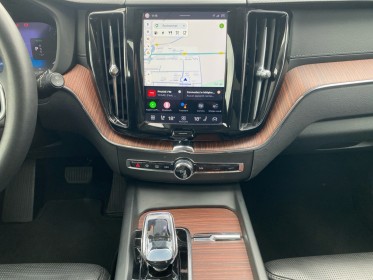 Volvo xc60 t6 recharge awd 253 ch  145 ch geartronic 8 ultimate style chrome garantie 12 mois occasion barberey simplicicar...