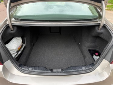 Bmw serie 5 f10 lci 520d 190 ch lounge - toit ouvrant - cuir - sièges electrique occasion champigny-sur-marne (94)...