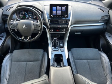 Mitsubishi eclipse cross 2.4-mivec-16v-188-plug-in-hybrid-4wd-98 cv-boite-auto-business-carplay-garantie constructeur nov/27...