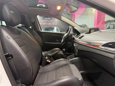 Renault megane iii berline dci 165 gt renault sport toit ouvrant bluetooth régulateur de vitesse clim bi-zone garantie 12...