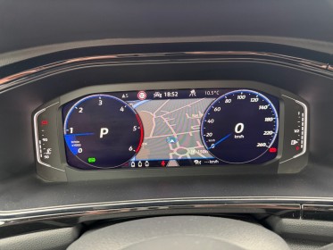 Volkswagen t-roc 2.0 tdi 150 dsg7 r-line - attelage - carplay - caméra - garantie 12 mois occasion simplicicar nimes - rb...
