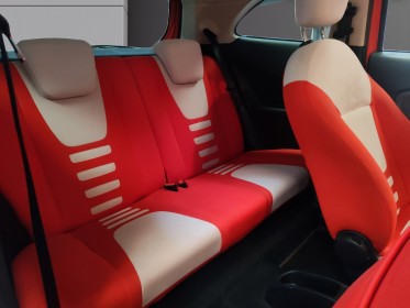 Ford ka ka 1.2 69 ss trend pack sport  climatisation distribution neuve garantie 12 mois occasion simplicicar saint-jean...