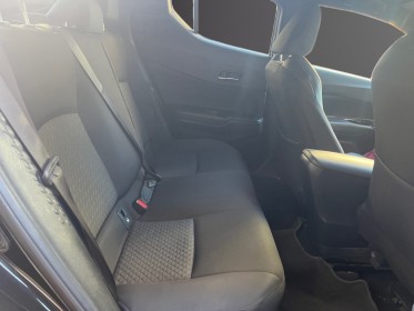 Toyota c-hr hybride my23 1.8l dynamic garantie 12 mois occasion simplicicar le raincy simplicicar simplicibike france