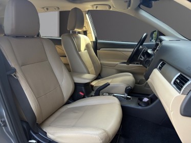 Mitsubishi outlander 2.2 di-d 150 4wd instyle a garantie 12 mois camera de recul attelage toit ouvrant occasion simplicicar...