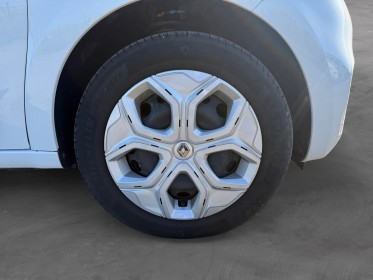 Renault twingo iii sce 65 - 21 life garantie 12 mois occasion simplicicar saint-omer simplicicar simplicibike france