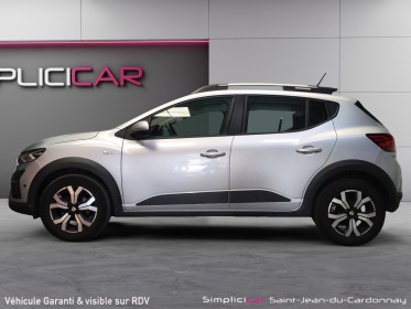 Dacia sandero tce 90 - 22b confort car play caméra avertisseur d'angles morts keyless suivi complet garantie 12 mois...