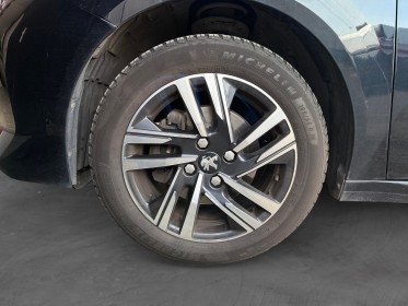 Peugeot 208 1.2 puretech 100 ch bvm6 allure - garantie 12 mois occasion simplicicar reims simplicicar simplicibike france