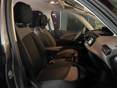 Citroen grand c4 spacetourer business luehdi 120 ss bvm6 7 places garantie 12 mois occasion  simplicicar aix les bains...