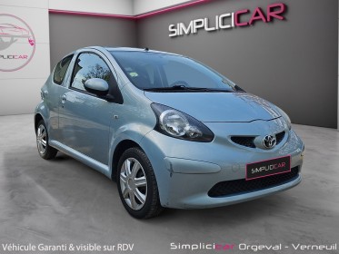 Toyota aygo 1.0 vvt-i les bleus - moteur à chaine - garantie 12 mois occasion simplicicar orgeval  simplicicar simplicibike...