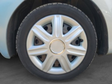 Toyota aygo 1.0 vvt-i les bleus - moteur à chaine - garantie 12 mois occasion simplicicar orgeval  simplicicar simplicibike...