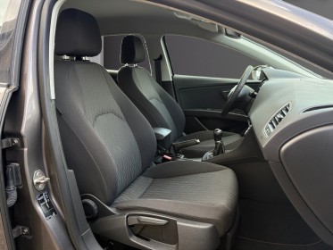 Seat leon 1.6 tdi 110 start/stop style garantie 12mois occasion simplicicar lyon nord simplicicar simplicibike france