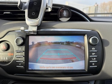 Toyota yaris hybride mc2 micro hybridation, 100ch dynamic, caméra de recul, entretien à jour, reprise possible occasion...