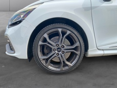 Renault clio iv 1.6 turbo 200 rs edc sièges chauffants radar de recul garantie 12 mois occasion barberey simplicicar...