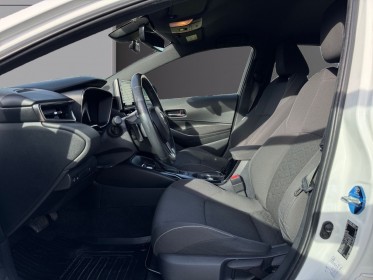 Toyota corolla pro hybride 184h dynamic business garantie 12 mois occasion montpellier (34) simplicicar simplicibike france