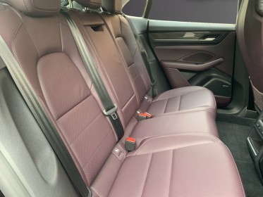 Porsche macan  639 cv turbo e v pack sport chrono bose sieges chauffants carplay garantie 12 mois occasion montreuil (porte...