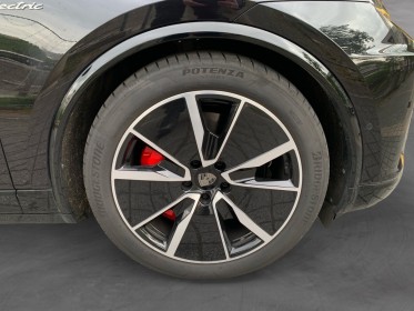 Porsche macan  639 cv turbo e v pack sport chrono bose sieges chauffants carplay garantie 12 mois occasion montreuil (porte...