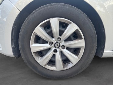 Renault clio v sce 65 authentic garantie 12 mois entretien renault occasion paris 17ème (75)(porte maillot) simplicicar...