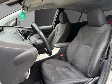 Toyota prius business dynamic business entretien exclusif toyota caméra de recul sièges chauffants garantie 12 mois...