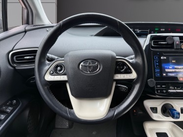 Toyota prius business dynamic business entretien exclusif toyota caméra de recul sièges chauffants garantie 12 mois...