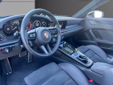 Porsche 911 carrera coupe 992 4 coupe 3.0i 480 pdk gts 1ere main porsche approved toit ouvrant - pack gts rouge carmin -......