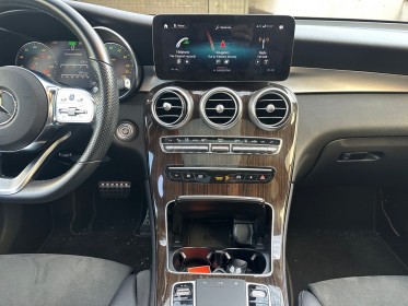 Mercedes glc 300 e 9g-tronic 4matic amg line toit ouvrant sellerie cuir camera de recul  carplay  garantie 12 mois occasion...