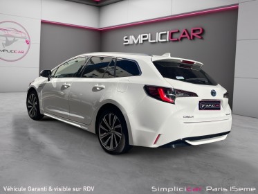Toyota corolla touring sports hybride my22 184h design entretien full toyota occasion paris 15ème (75) simplicicar...