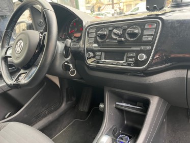 Volkswagen up up 1.0 60 move up! asg5 / garantie 12 mois occasion paris 17ème (75)(porte maillot) simplicicar simplicibike...