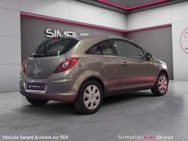 Opel corsa 1.4 - 100ch twinport cosmo - garantie 12 mois occasion simplicicar brest simplicicar simplicibike france