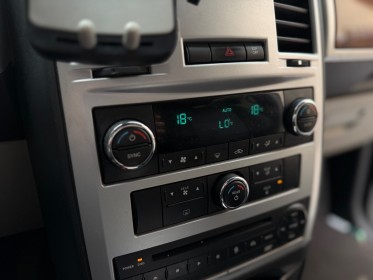 Chrysler grand voyager 2.8 crd turbo ba touring - moteur changer - boîte de vitesse neuve - 2 écrans dvd - caméra de...