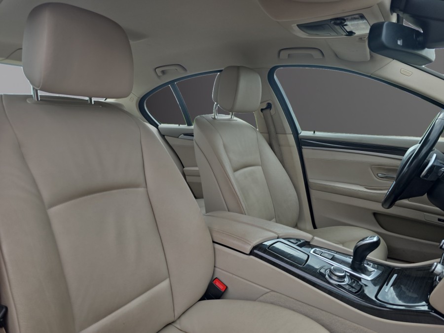 BMW d'occasion SERIE 5 535D CONFORT de 2011 Vichy (03)﻿
