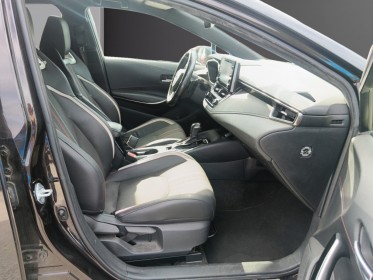 Toyota corolla hybride my22 2.0 184ch finition gr sport - caméra de recul - carplay occasion réunion ville st pierre...