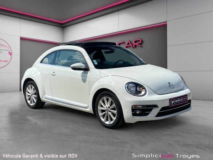Volkswagen coccinelle 2.0 tdi 110 ch design toit ouvrant régulateur climatisation garantie 12 mois occasion barberey...