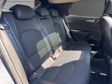 Kia xceed hybride rechargeable 1.6 141ch dct6 design toit ouvrant garantie 12 mois occasion simplicicar vienne simplicicar...