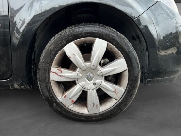 Renault clio estate iii tce 100 eco2 exception distribution ok garantie 12 mois occasion simplicicar toulon ouest simplicicar...