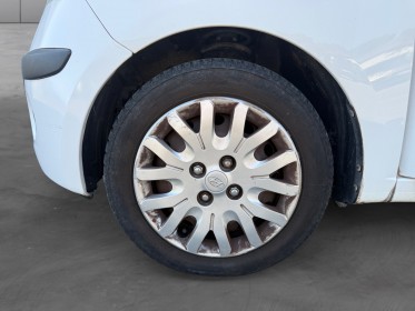 Hyundai i10 1.2 pack clim garantie 12 mois occasion simplicicar la ciotat simplicicar simplicibike france