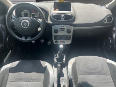 Renault clio iii dci 105 eco2 gt - garantie 12 mois occasion cannes (06) simplicicar simplicibike france